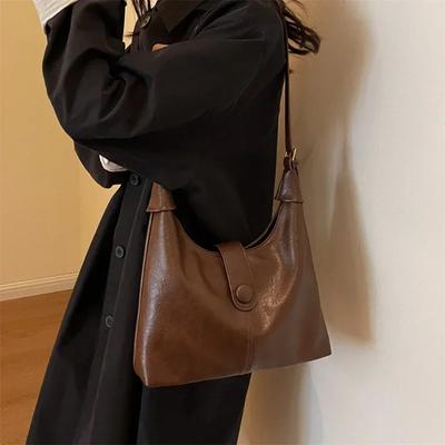 Large Capacity Unique Shoulder Bags for Women Monochromatic Bags High Quality Latest Fashion