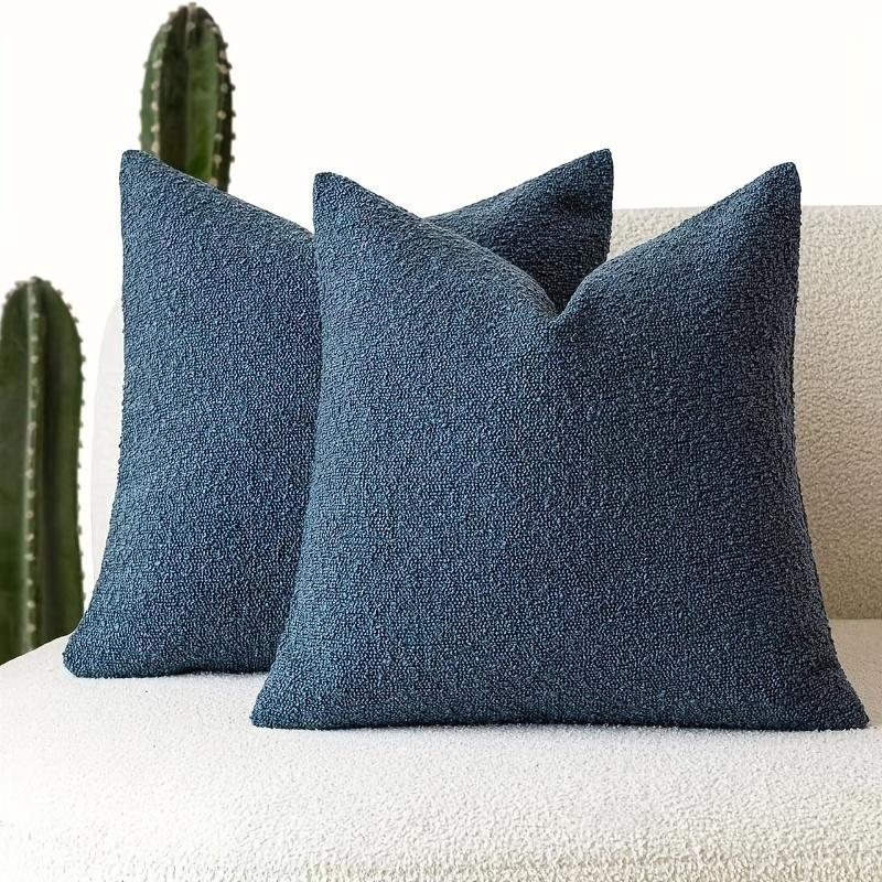 A Contemporary Style Thick Plush Solid Color Cushion Cover, Soft Textured Pillowcase for Sofa, Car, Office, Bedroom, Made of Polyester, Zipper Closure