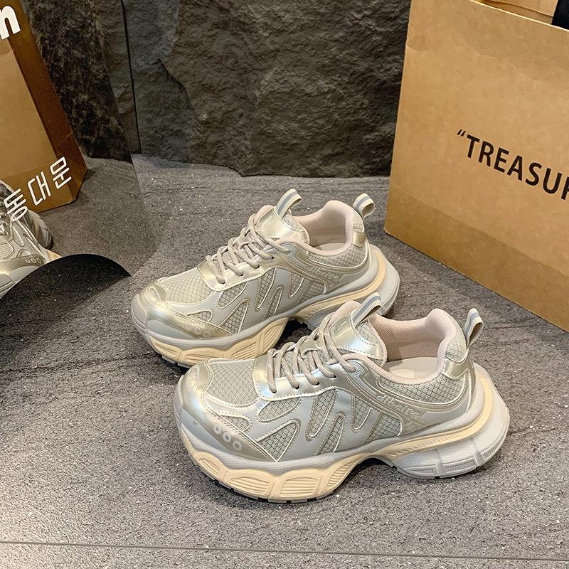 Women's Dad Sneakers: Summer 2025 Breathable Mesh, Height-Increasing Casual Running Shoes, Thick Sole, Versatile and On-Trend.