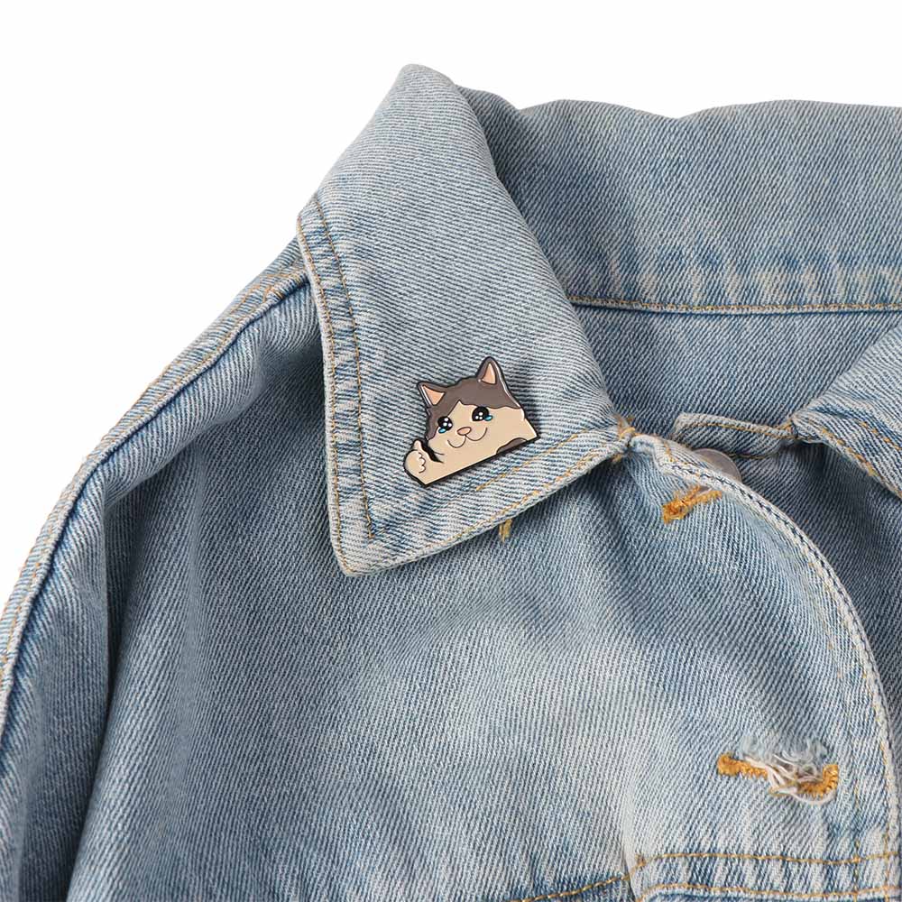 Thumb Up Design Animal Brooch Crying Cat Backpack Badge New Funny Jewelry Office