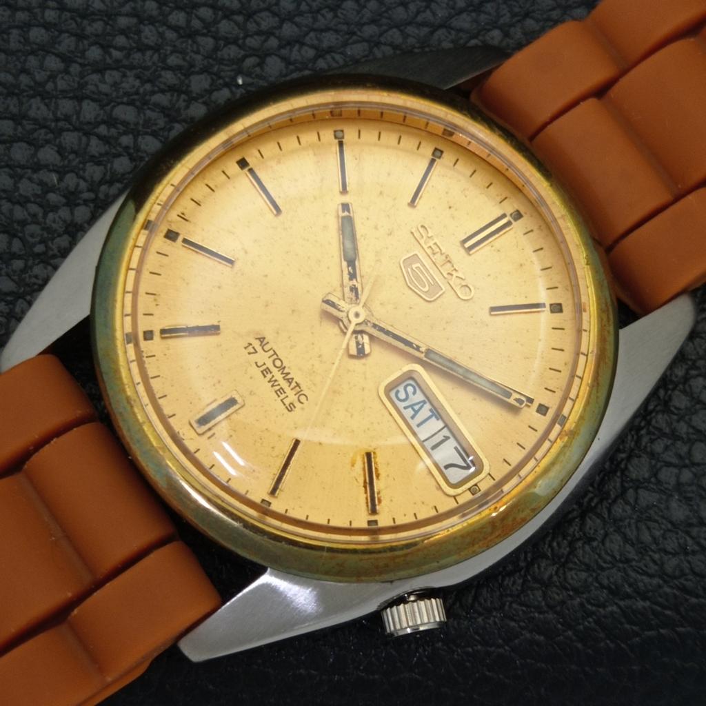 SEIKO 5 AUTOMATIC VINTAGE 7009A JAPAN MENS ORIGINAL DIAL WATCH a702390-5 R124-a702390