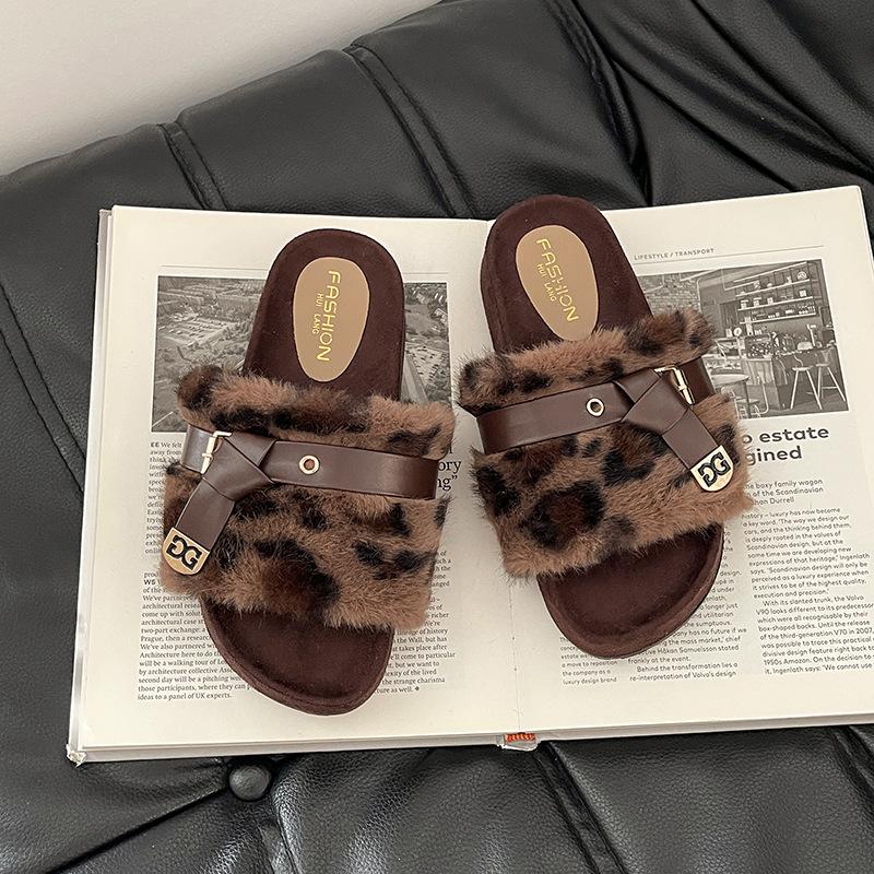 Retro design one-word belt buckle Mao Mao slippers women's autumn and winter fashion versatile belt buckle casual cotton slippers