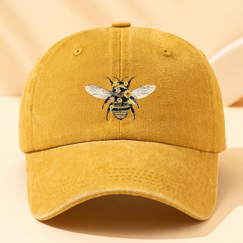 A Fashionable Bee Print Baseball Cap That Is Versatile for Outdoor Leisure, Duck Tongue Cap, and Travel Hat