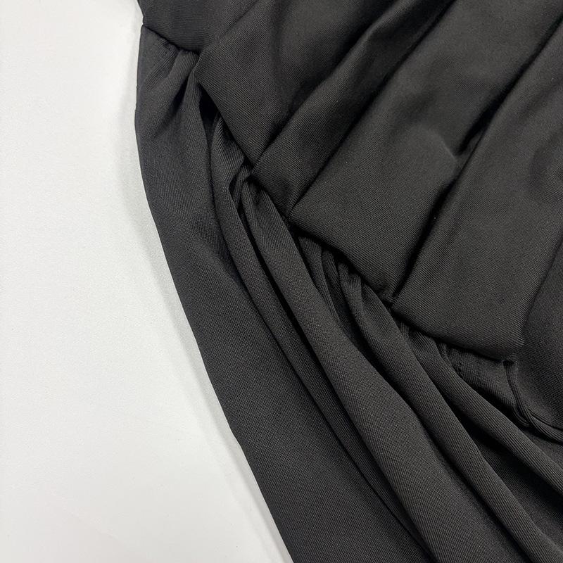 Elegant European Slim Fit Bodycon Dress - Autumn/Winter Collection, Solid Color, Pleated, Flowy, Belted Design