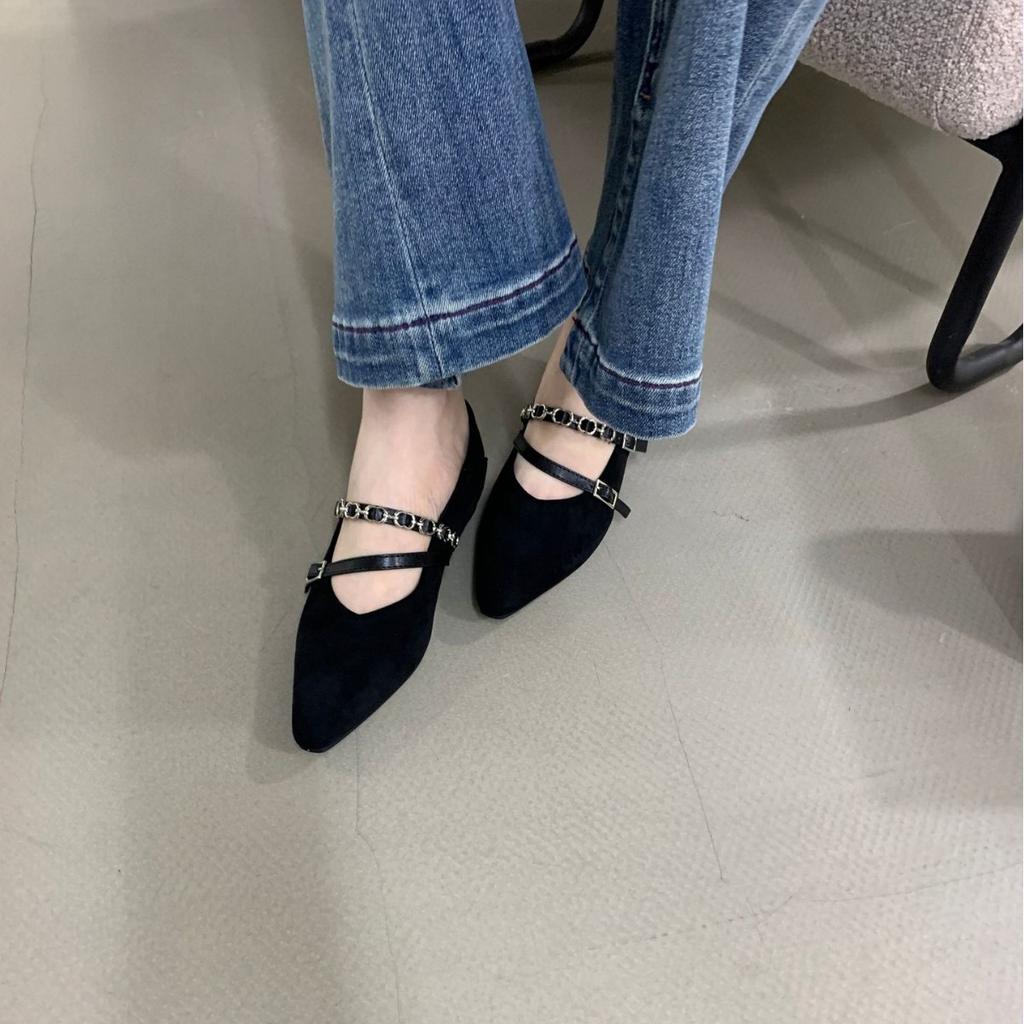 2025 autumn and winter new pointed suede woven one-word with inner slope heel shallow mouth soft sole Doudou women's single shoes