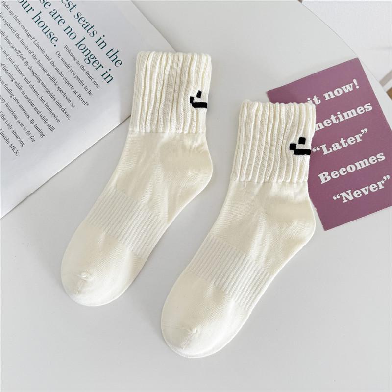 Cityboy Smiley Face Skateboard-Socken: Japanischer & Koreanischer Trend, Atmungsaktive Mid-Calf Sportsocken für Männer & Frauen.