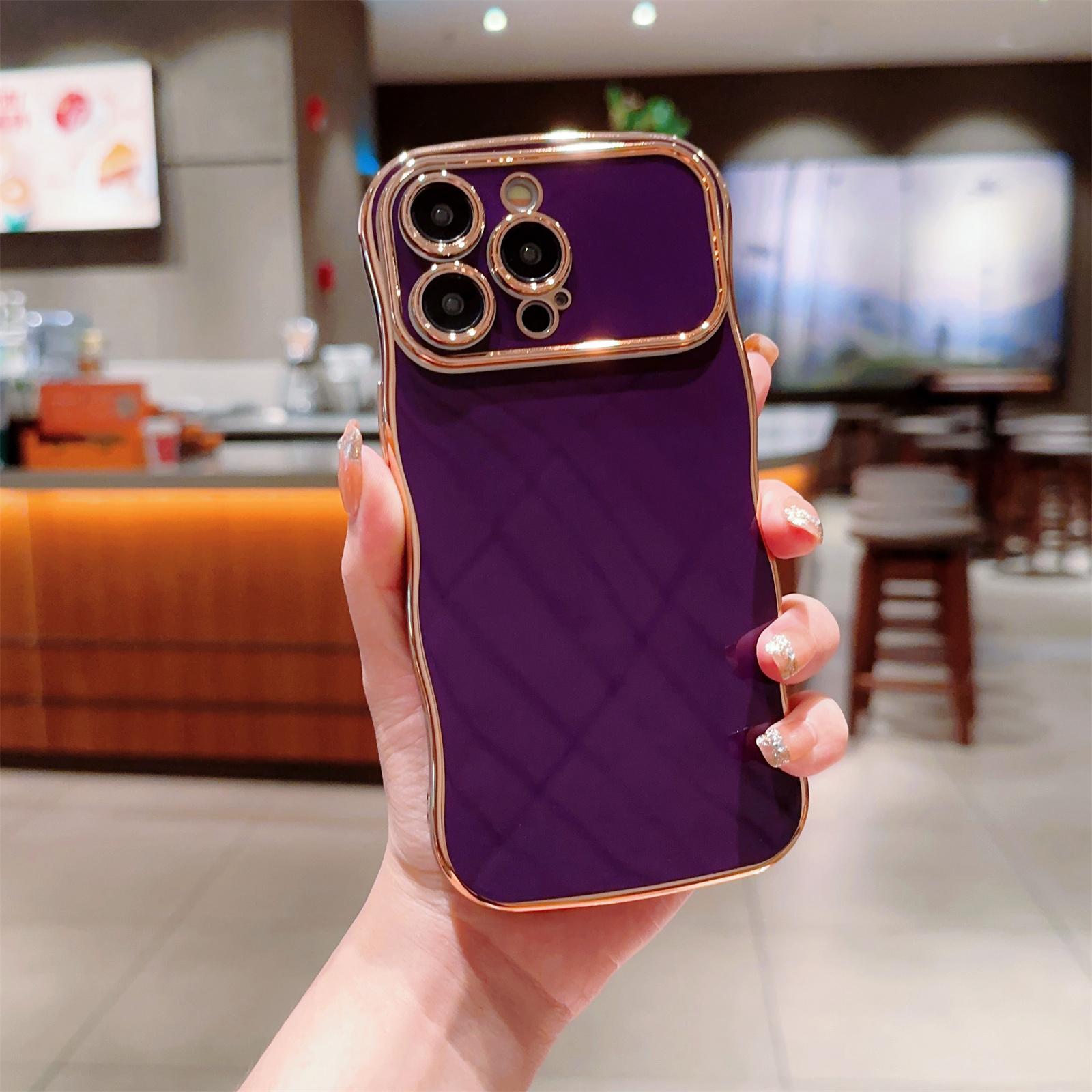 

For iPhone 15 Pro Case Curly Wave Frame Shape Electroplating TPU Back Cover Dark Purple