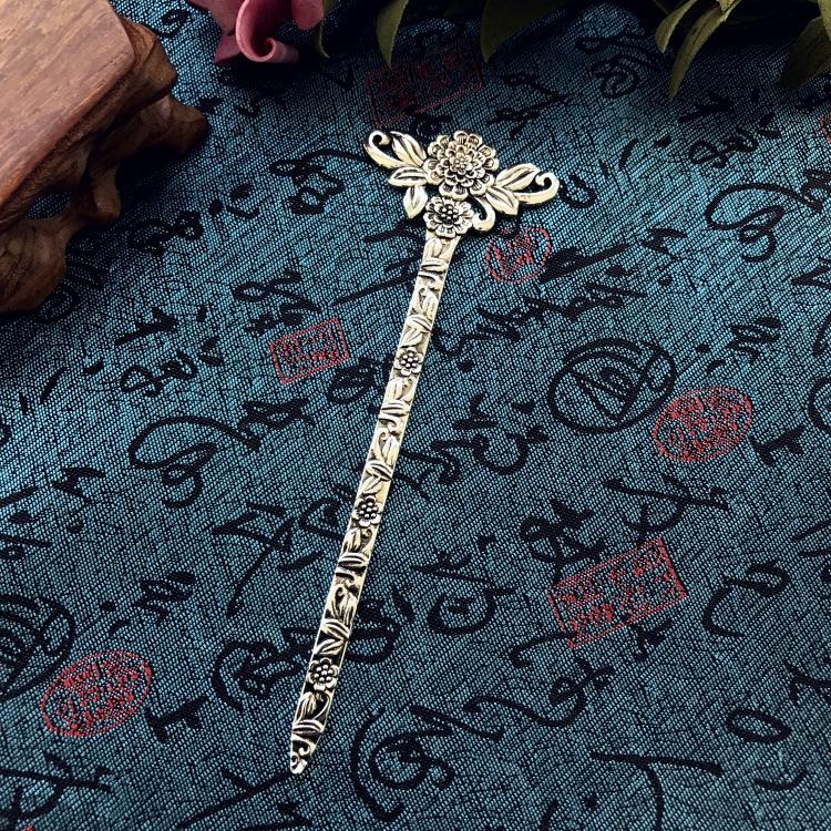 Retro ethnic style Miao silver hairpin antique bookmark female flower hairpin simple classical versatile disc hair hairpin hair accessories
