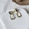 Camellia Temperament No Ear Pierced Ear Clips Pearl Flower Checkerboard Diamond Triangular Ear Clips Niche Earrings Women