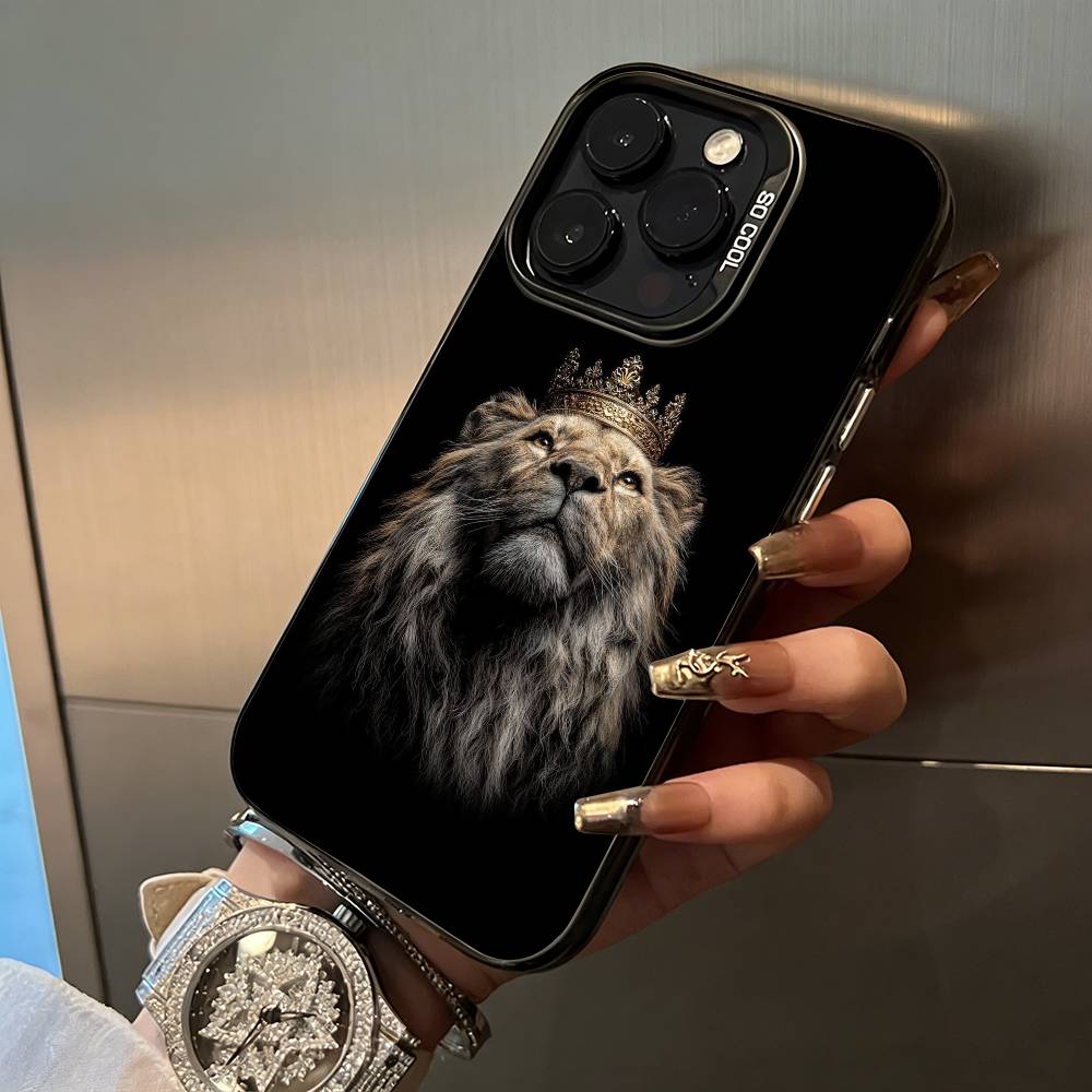 Lion- Pattern Phone Case For iPhone 17,16,15,14,13,12,11 Plus Pro Max Colored Silver Phone Case