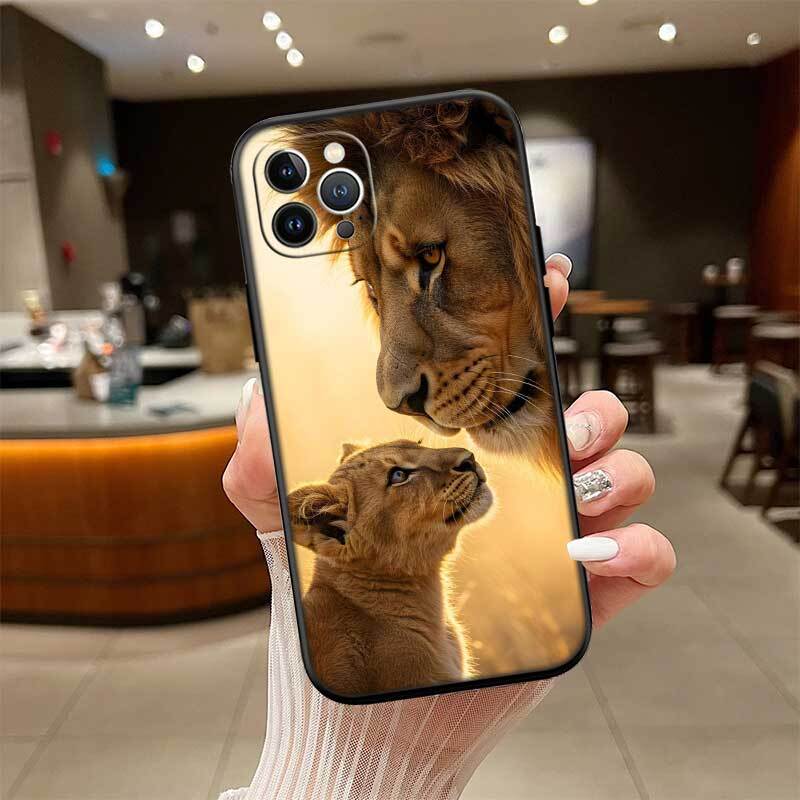 Animal lion Case for Samsung M55 M35 M15 A02 A05S A05 A06 A15 A12 A13 A10 A16 A20 A22 A24 A25 A30 A31 A32 A33 A35 A42 A50