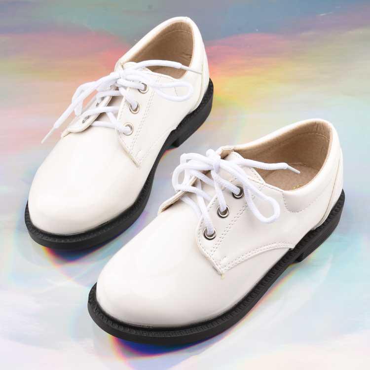 "Jungen Weiße Leder Formschuhe - Schüleraufführung & Abendkleidschuhe für Jungen & Blumenmädchen"
