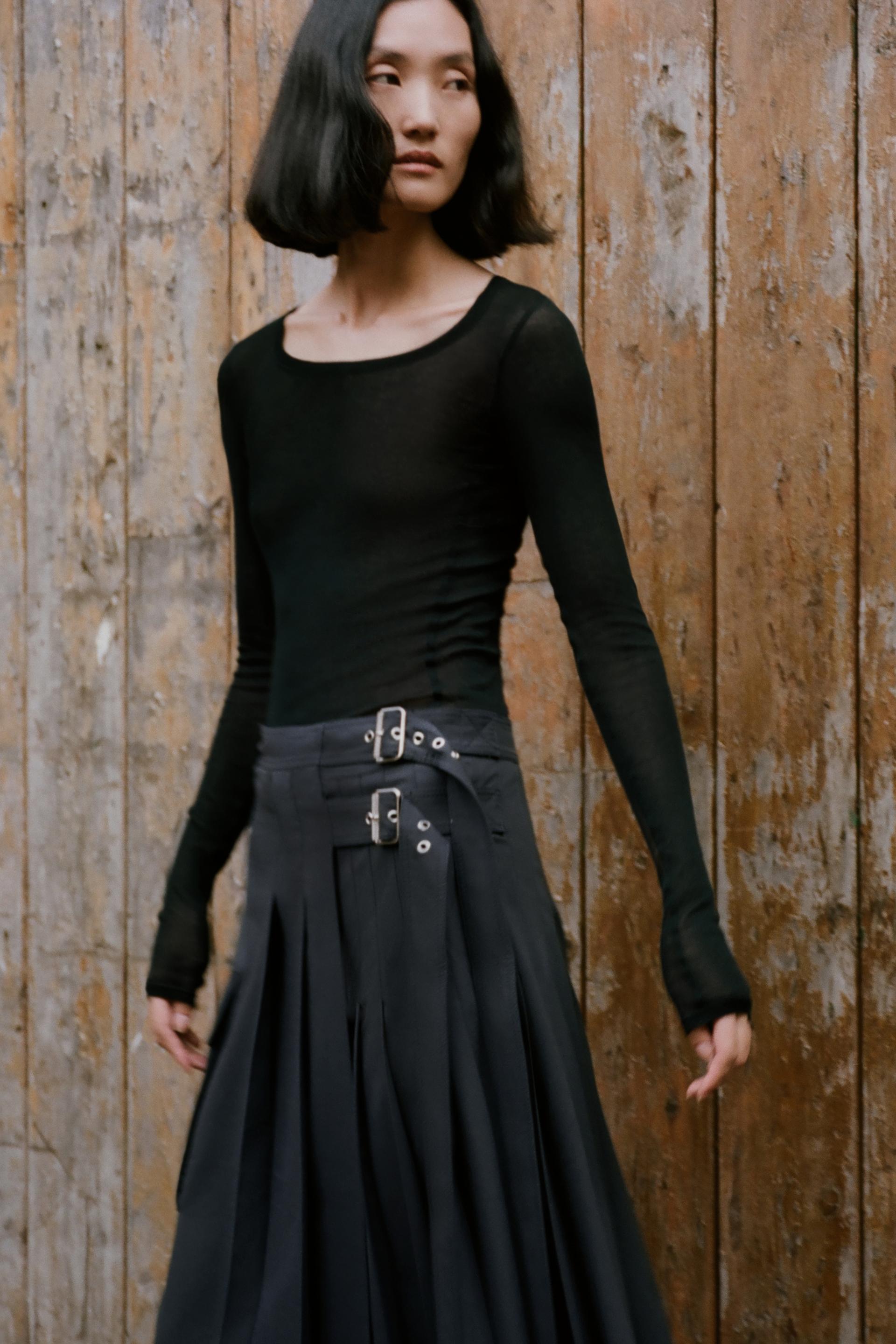 

ZW COLLECTION МИНИМАЛИСТИЧНАЯ АСИММЕТРИЧНАЯ ЮБКА