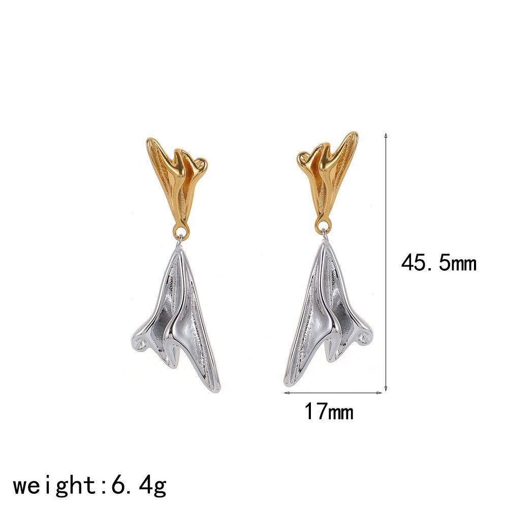 Simple Creative Fashion Geometric Texture Heart Pendant Earrings Stainless Steel Shell Conch Shaped Earrings