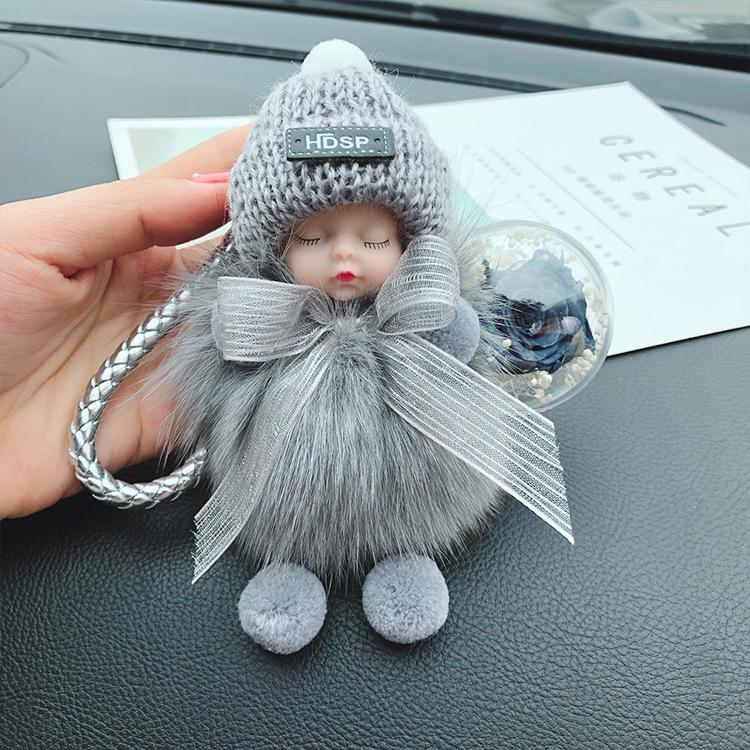 Korean Bow Keychain: Squinting Doll with Fox Fur Pendant - A Unique Japanese and Korean Gift