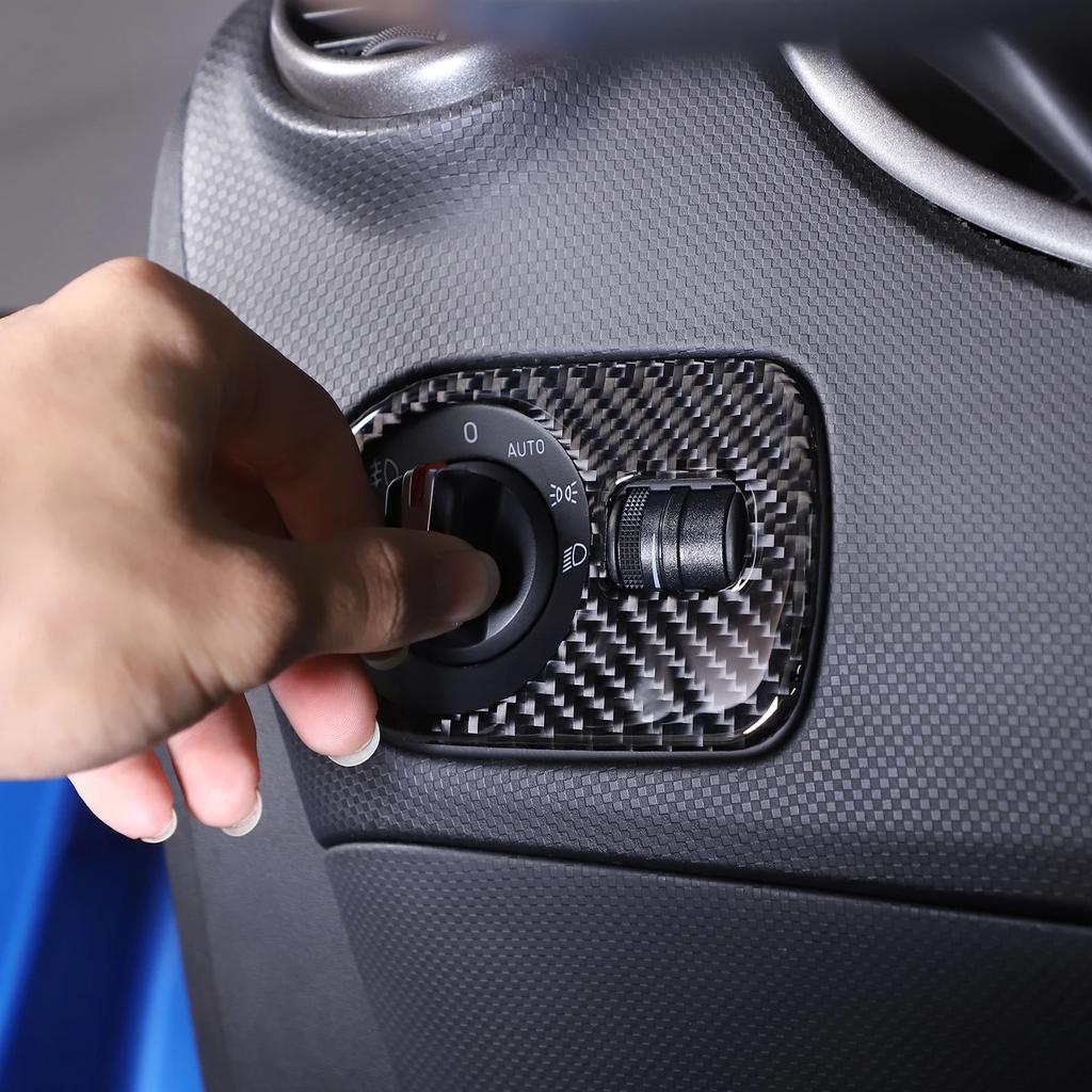For SEAT Leon Mk2 1P 2008-2012 Soft Carbon Fibre Car Central Control Gear Shift Air Outlet Panel Trim Sticker Car Accessories F6
