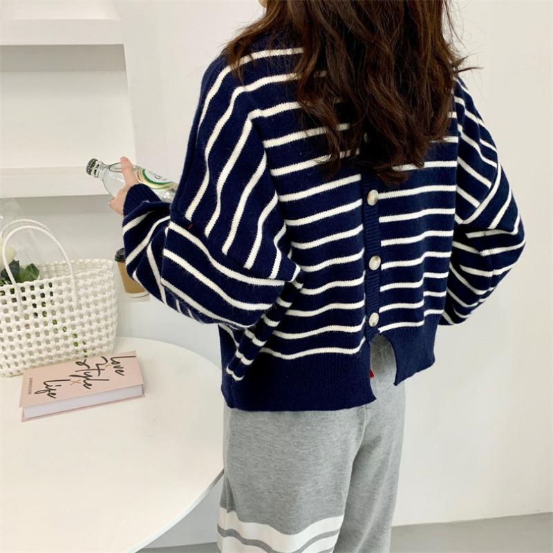 Back Slit Retro Short Section Round Neck Pullover Striped Sweater Female Thick Section Loose Round Neck Knitted Bottoming Shirt Outer Wear