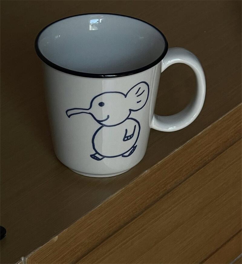 

Creative hand drawn cute elephant ceramic cup with cartoon lines, internet famous mug, French coffee cup 301-400ml