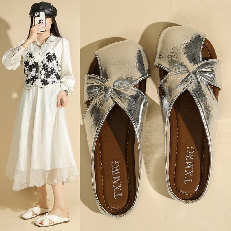 Fashion 2025 Summer Women's Leather Shoes Simple Covered Toe S Oblique S Flat-bottom Round Toe Modern Slippers Sandals