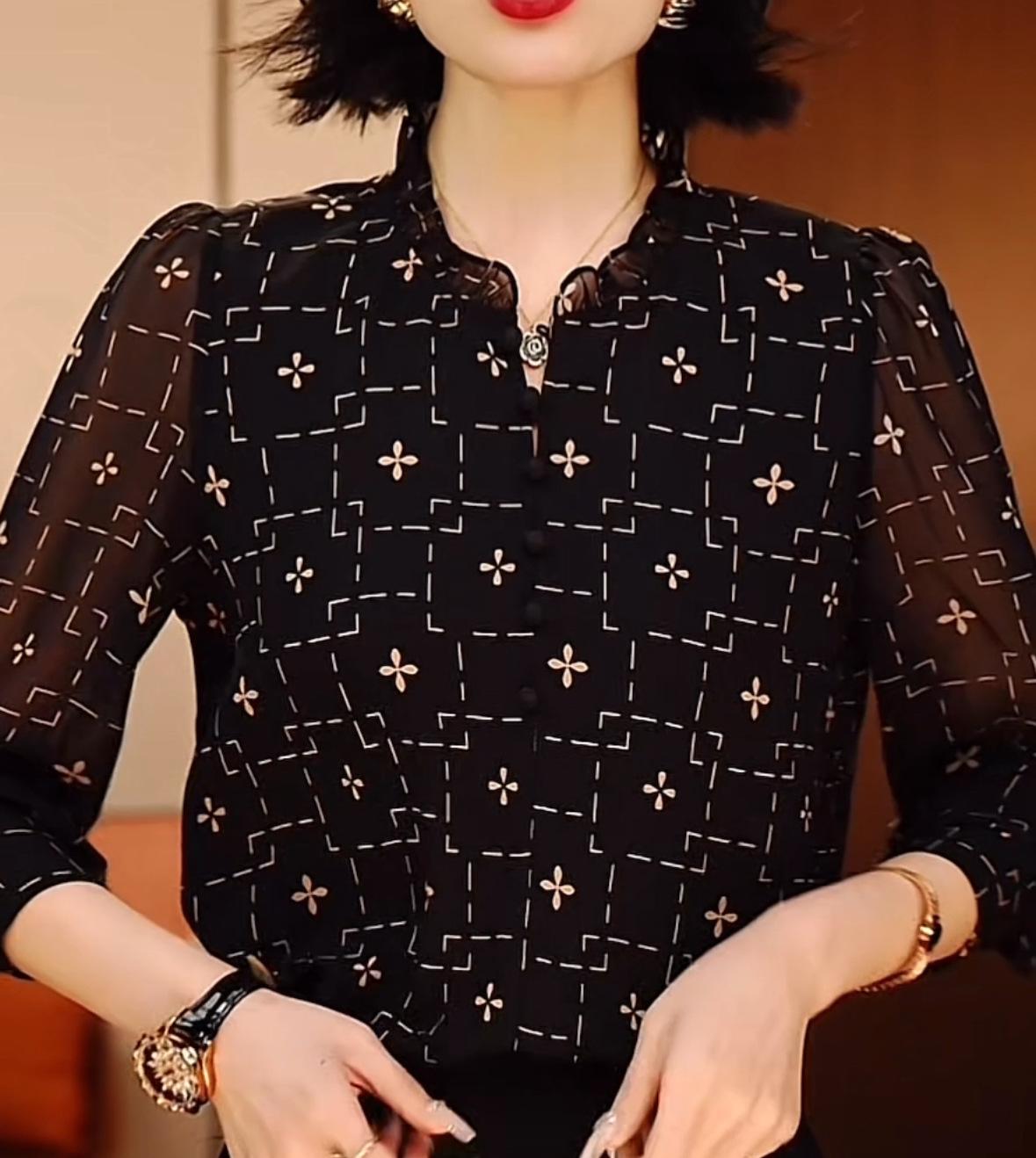 

Шифоновый пуловер весна 2025 г.: Стильный, дышащий топ с принтом L