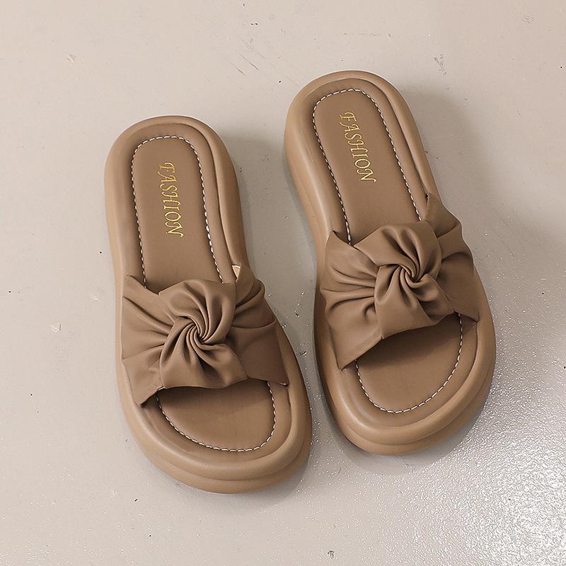 

Outer slippers 2025 new spring and summer fashion versatile woven word fairy style soft bottom casual cool slippers female tide 35 хаки