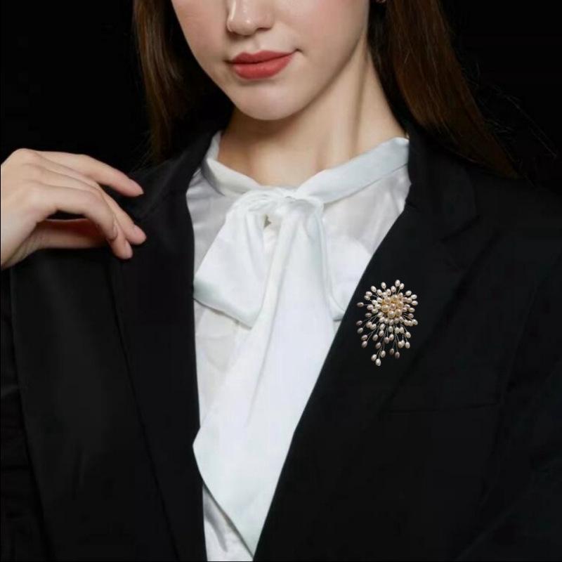 Women's Handmade Pearl Fireworks Brooch: Versatile High-End Corsage Pin for Suit Jackets