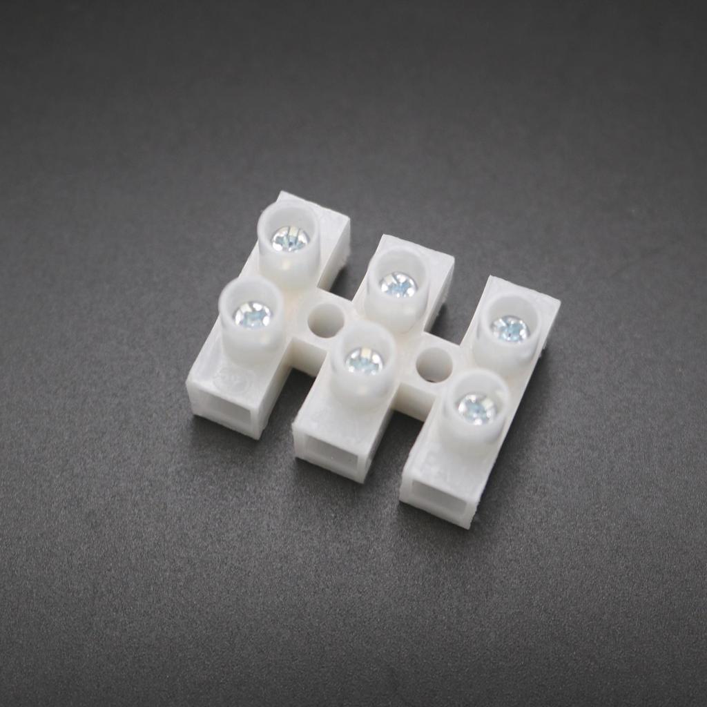 Flame Retardant PA10-3P Brass Terminal Block, 3-Position with Cross Screw and 10mm Hole Spacing