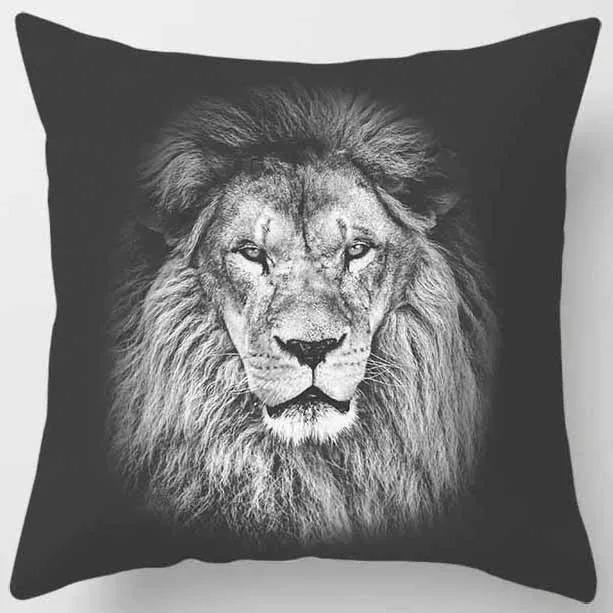Animal World Tiger Lion Print Pattern Pillowcase Living Room Sofa Cushion Cover Bedroom Bedside Home Decoration 45x45cm