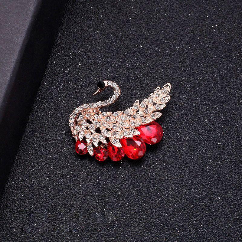 

Брошь в стиле ретро, ​​новый женский стиль со стразами, противоскользящий свитер с цветочным принтом, брошь, украшения из искусственного жемчуга, грандиозный