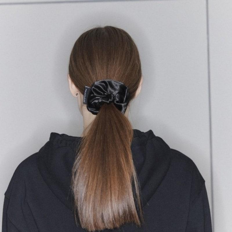 MAUSOLEUM Labeled hair scrunch