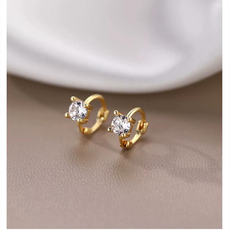 2 Paires Boucles d'Oreilles Créoles Petites Câlins en Acier Inoxydable Pour Femmes Petit Pendentif Cristal Zirconium Boucles d'Oreilles Cartilage Bijoux Piercing