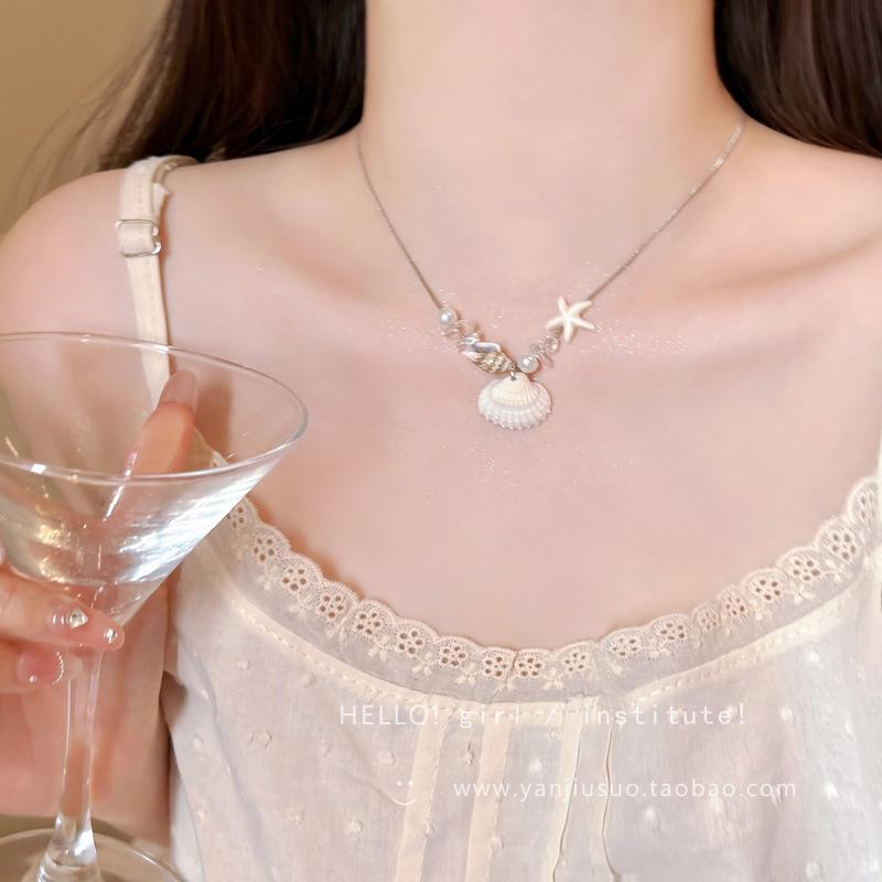 

Вощеный шнур, кулон-ракушка с кристаллами, ожерелье, отпускная мода, универсальная цепочка на ключицу, легкая роскошь, высокое чувство, изысканные нишевые украшения