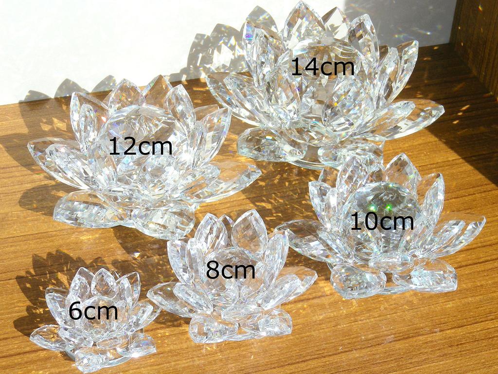 Lotus Flower Crystal Glass Ornament, Decorative Flower, Lotus, Feng Shui, Good Luck Suncatcher (10cm)