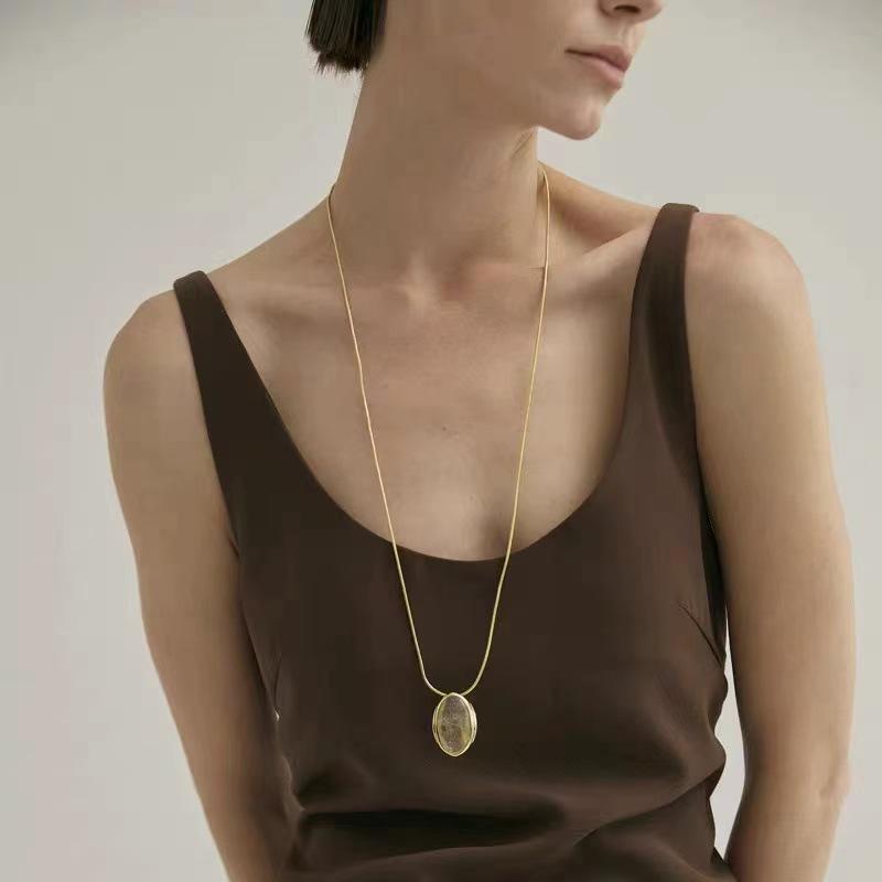 Oval Natural Citrine Pendant Necklace - Retro, Personalized, Versatile Luxury Sweater Chain