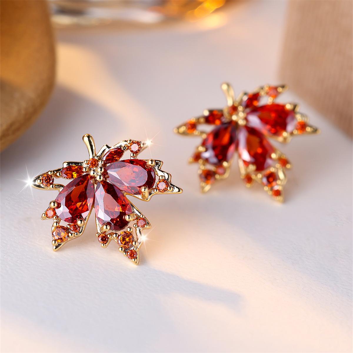 Wish pomegranate red water drop diamond maple leaf stud earrings simple niche versatile earrings