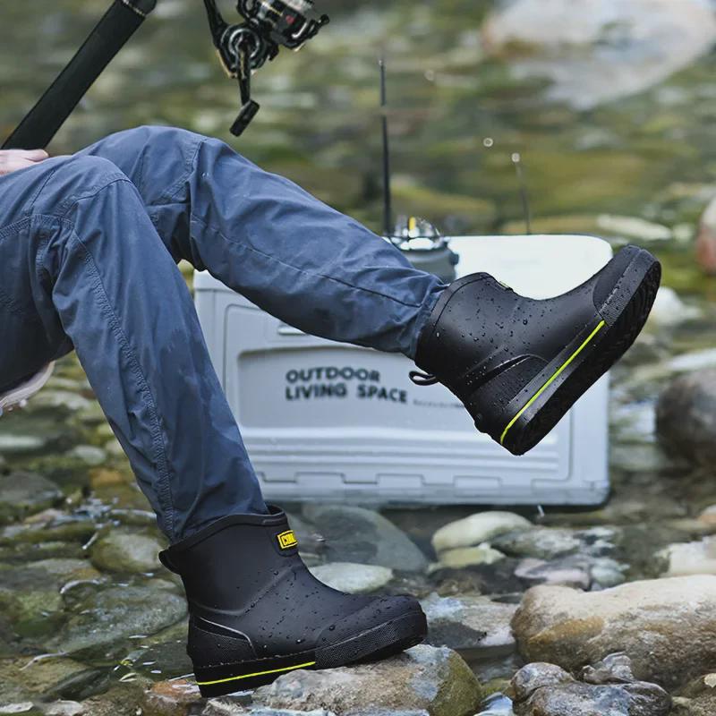 2024 Férfi Vízálló Csúszásgátló Koreai Stílusú Középszárú Esőcipő