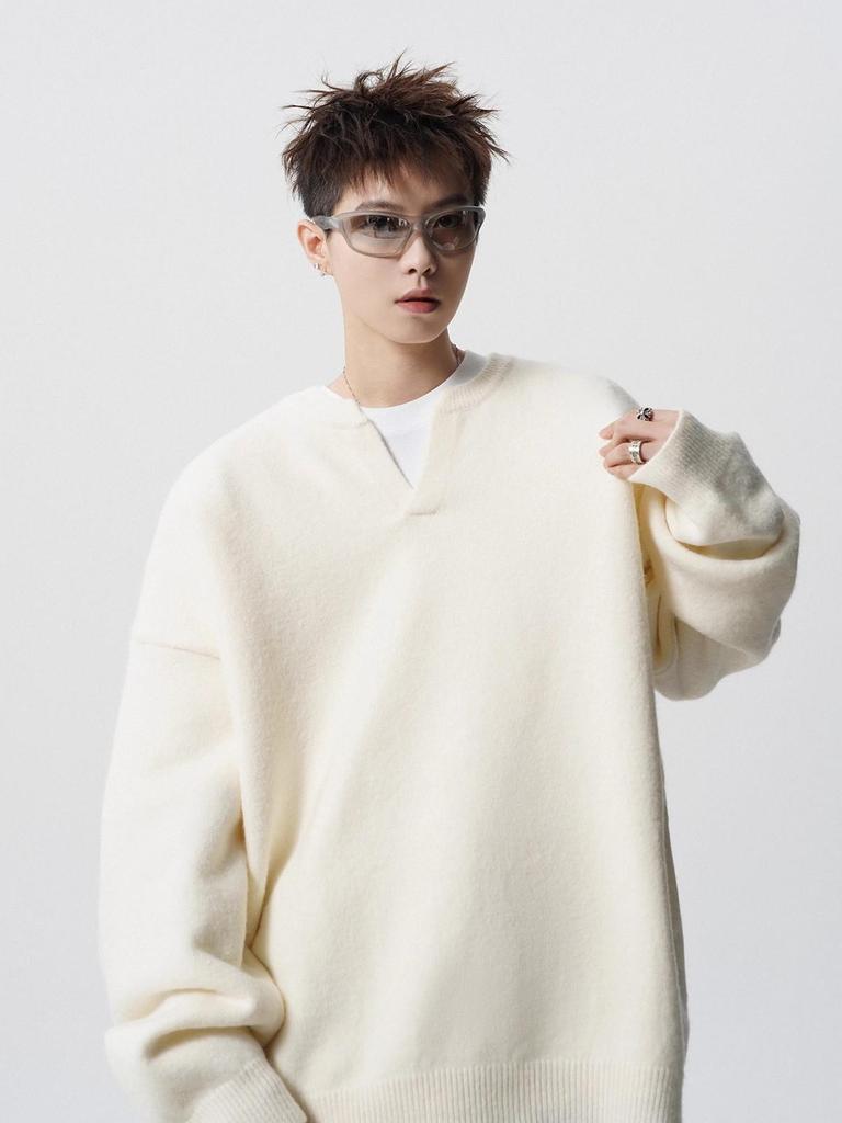 Korean V-Neck Knit Sweater for Men & Women - Autumn/Winter High Street Retro Style