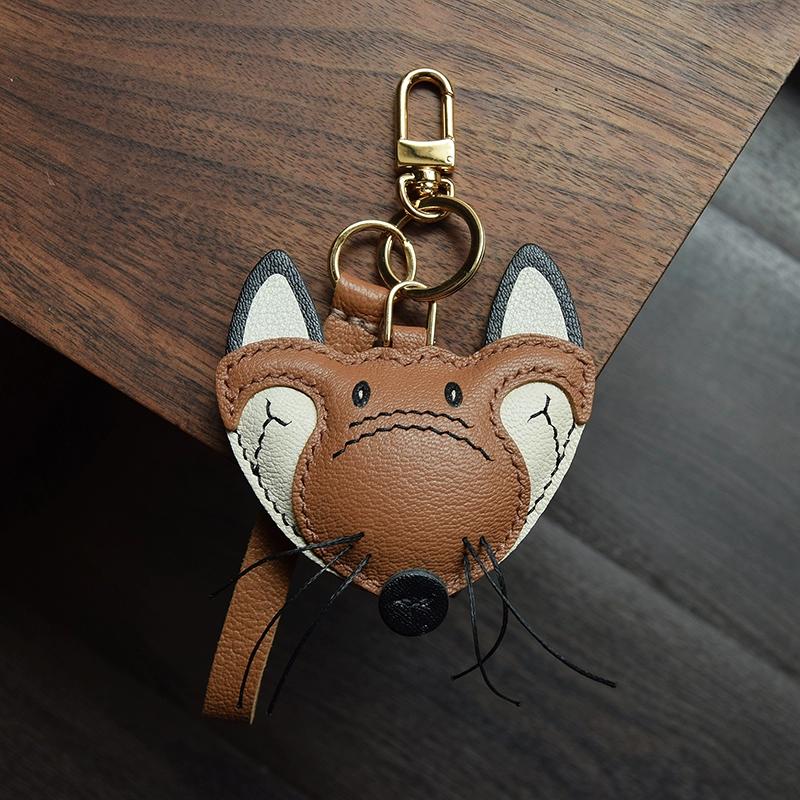Fox Original Design Fox Leather Handmade Car Key Bag Pendant Personalized Niche Gift Keychain