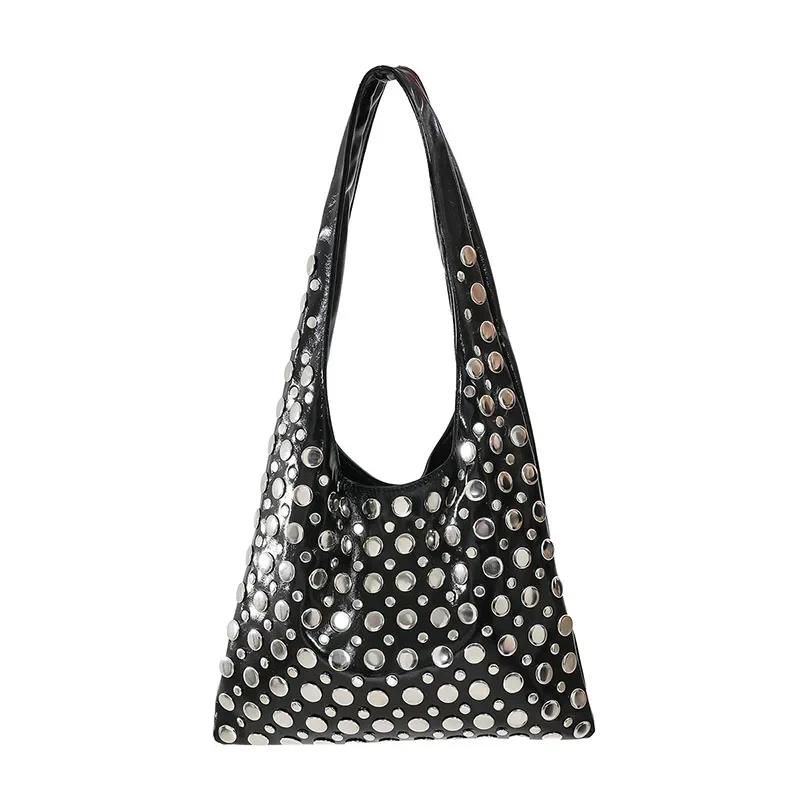 

Fashion PU Big Rivets Designer Style Shoulder Bags for Girls Hot Trendy Large Capacity Personality Hot Girl Style Handbags чёрный
