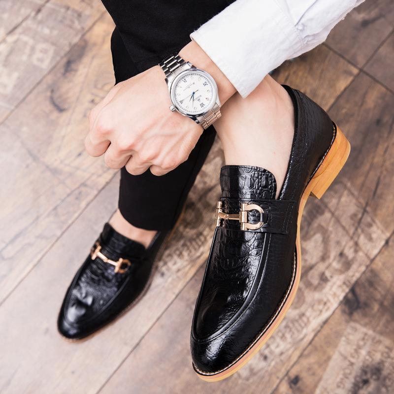 

Leather shoes men s one-pedal Korean version of British night show trend inner height increase casual shoes wedding shoes large size 38