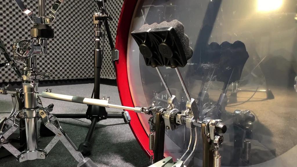 TAMA Soft sound bicí pedálový šlehač se sníženou hlasitostí Poloviční velikost pro dva pedály BSQ5S