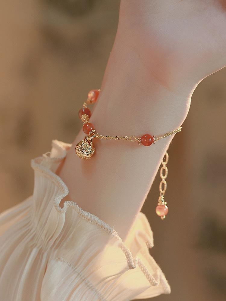 New Chinese Bracelet Women's Antique Super Fairy Bell 2025 New Ins High Value White Student