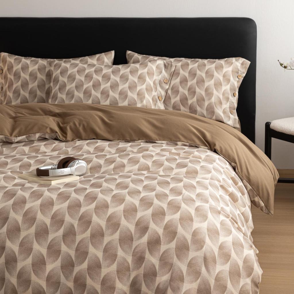 Pastoral A-Class Cotton Linen Buttoned Bedding Set: High-End, Skin-Friendly, Comfortable.