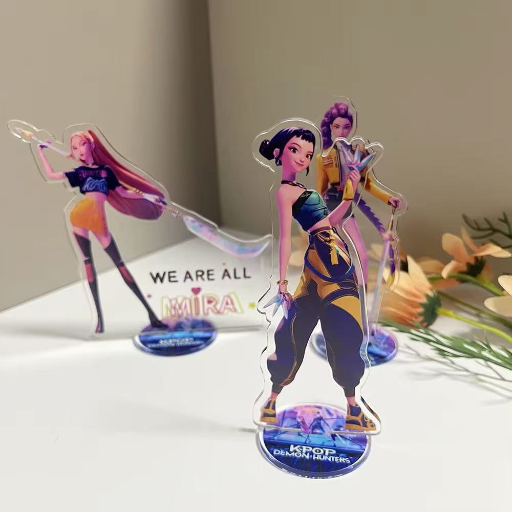 KPop Lovci Démonů Rumi Mira Zoe Akrylový Klíčenka - Stojící Talířky Dekorace na Batoh Přívěsek Ozdoba Doplňky Hračka