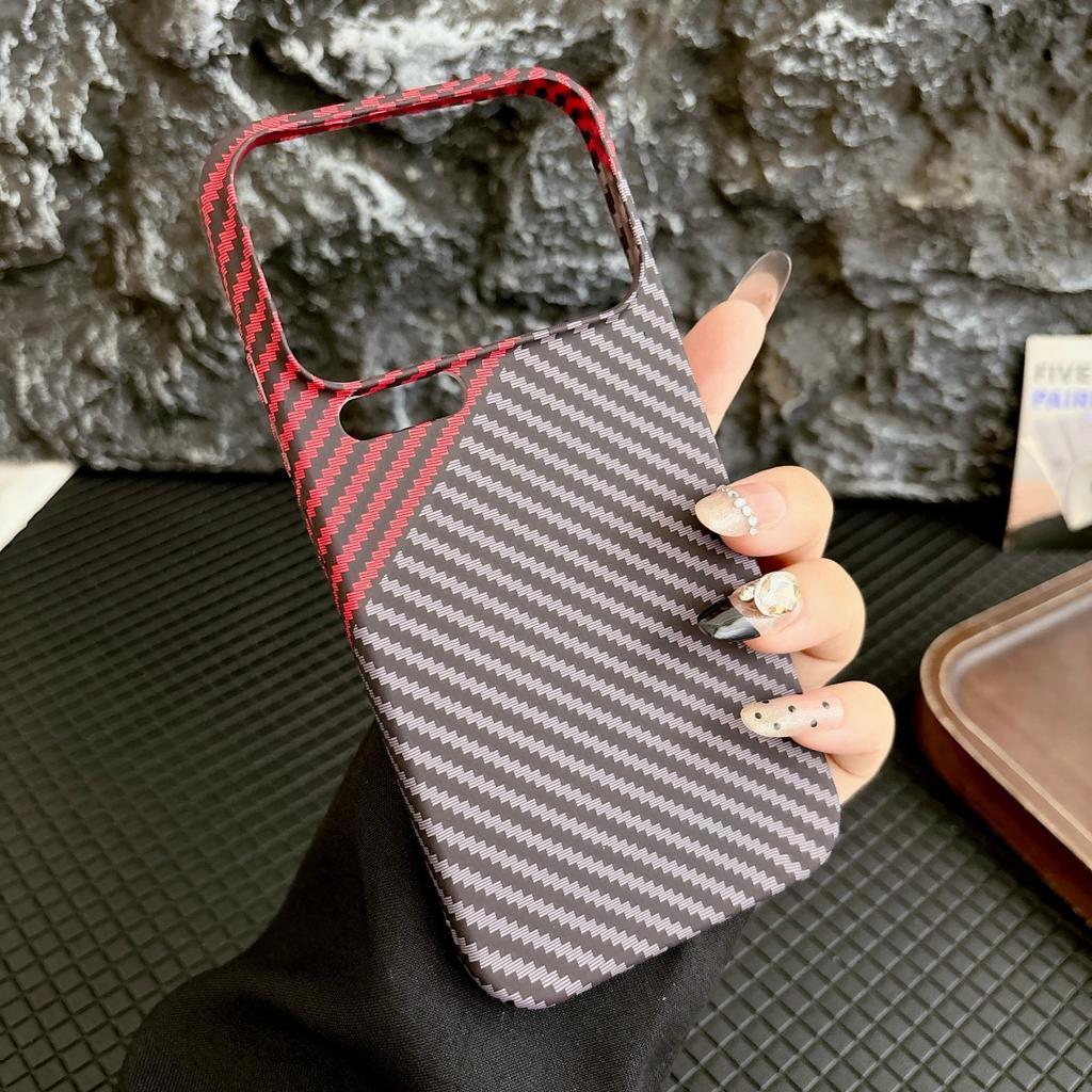 Cienkie Etui Magnetyczne Wzór Włókna Węglowego Kevlar Dla Magsafe Do Xiaomi 15 S 14 13 Ultra 17 Pro Max Pokrowiec Zbroja Ładowanie Bezprzewodowe