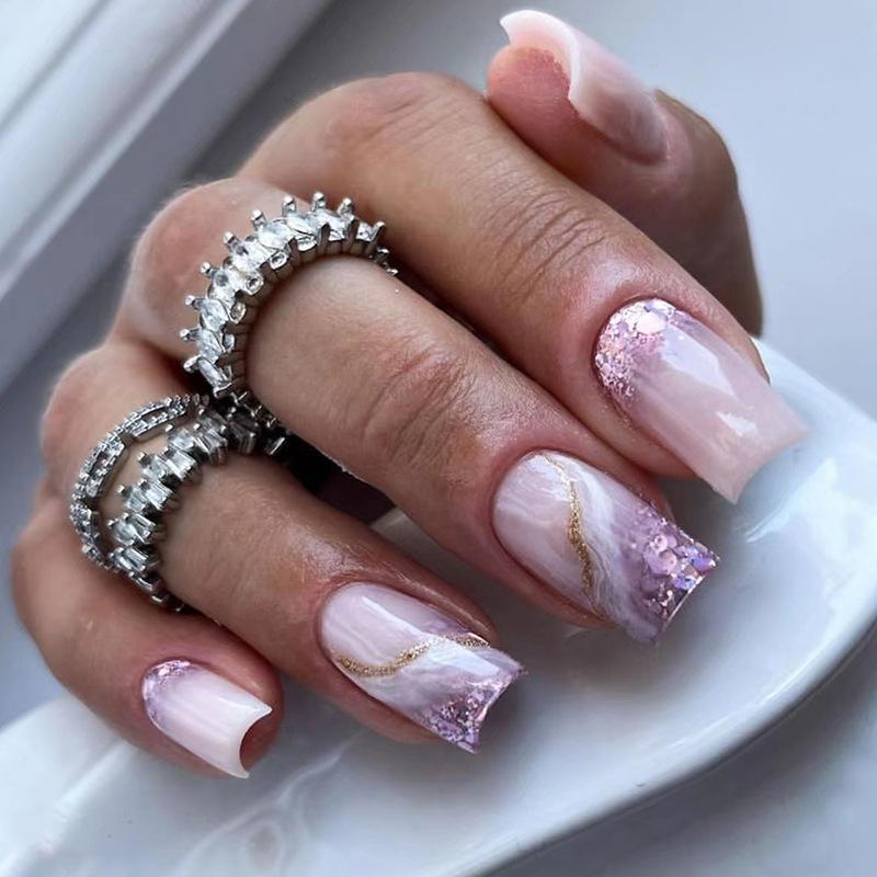 Purple Elegant Press-On Nails: Early Autumn Short Style for a Chic, Gentle Look