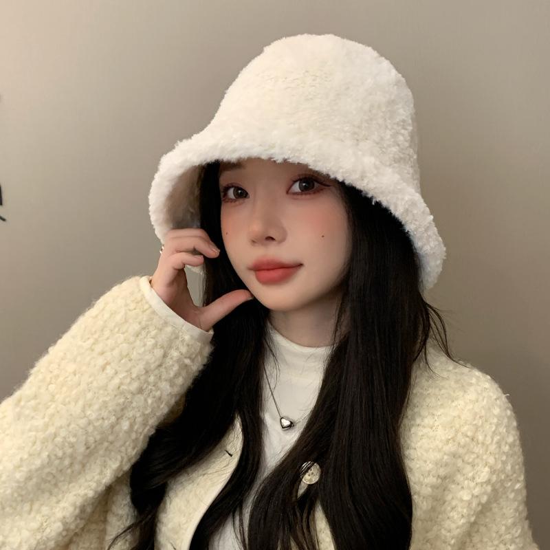 New Hat for Women's Solid Color Versatile Fluffy Fisherman's Hat for Winter Windproof and Warm Face Showing Small Basin Hat