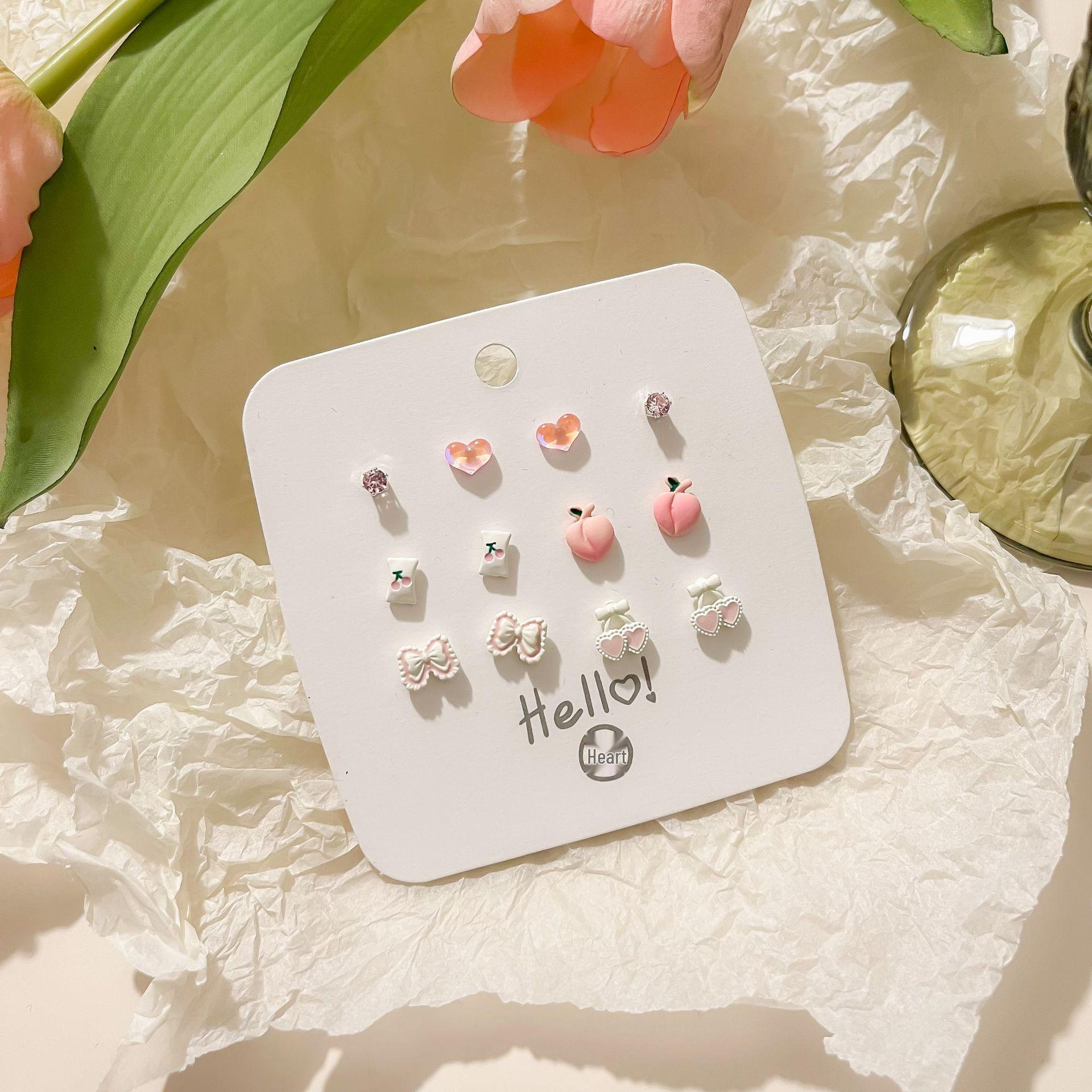 

Летний набор серег-гвоздиков с цветочным дизайном для женщин - Милый, простой, универсальный дизайн для студентов