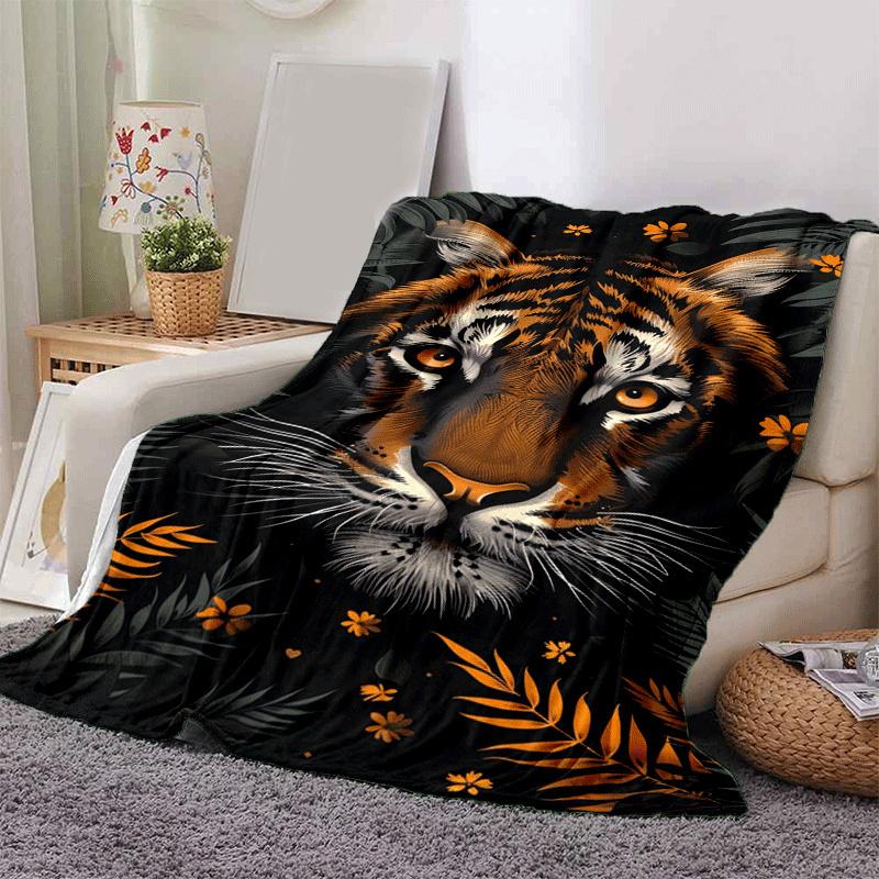 1pc Tiger Printing Lightweight Flannel Blanket, Comfortable and Warm Blanket, for Camping Sofa Bed and Couch Office, in All Seasons