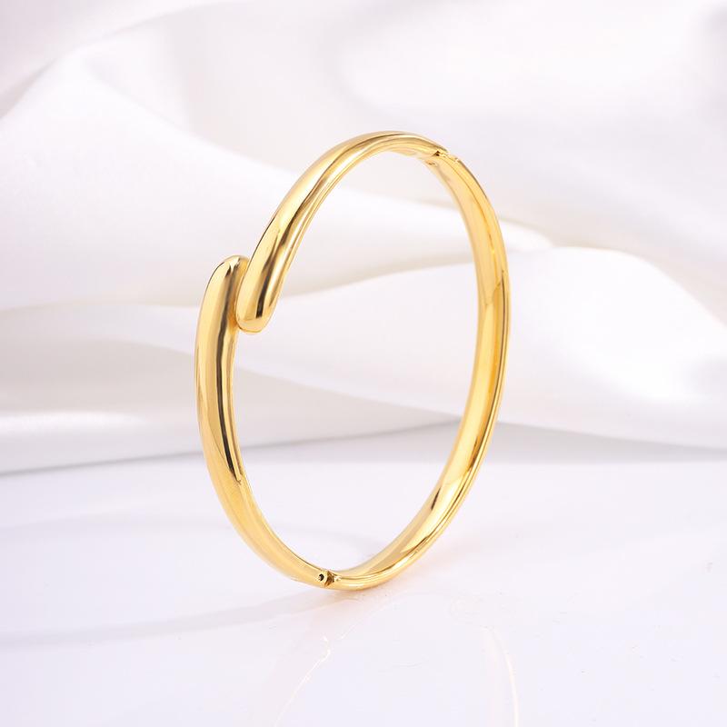 European and American Open-ended Light Luxury High-end Women's Design Niche Temperament Bracelets